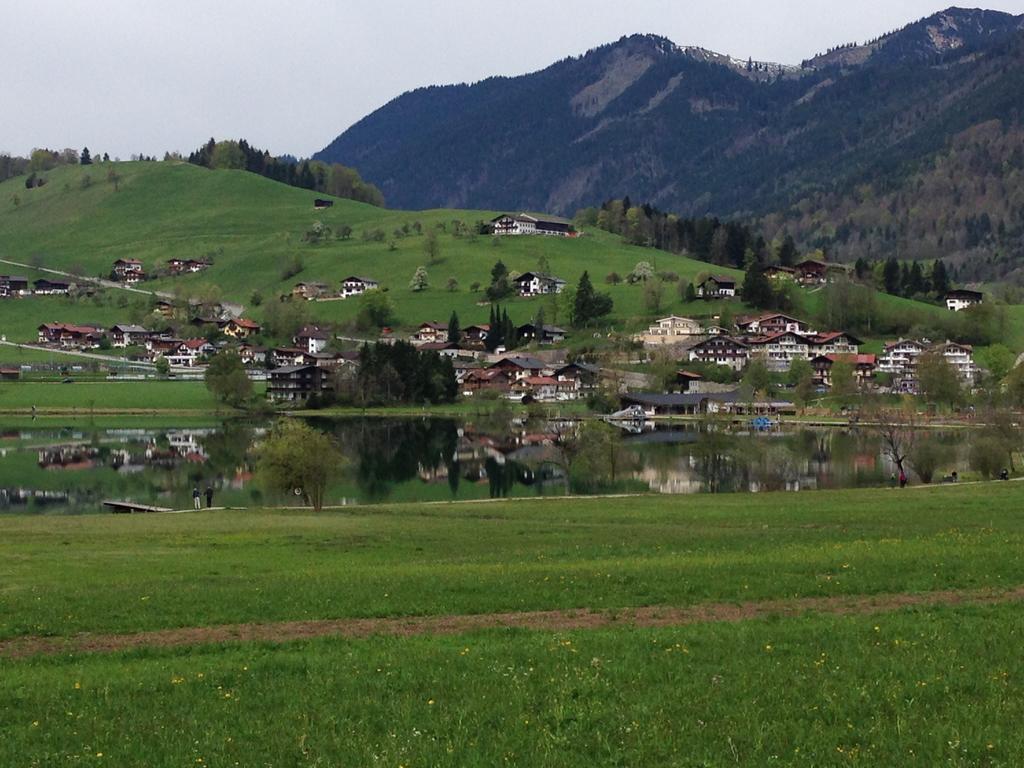 Weisses Roessl Am See Thiersee Esterno foto